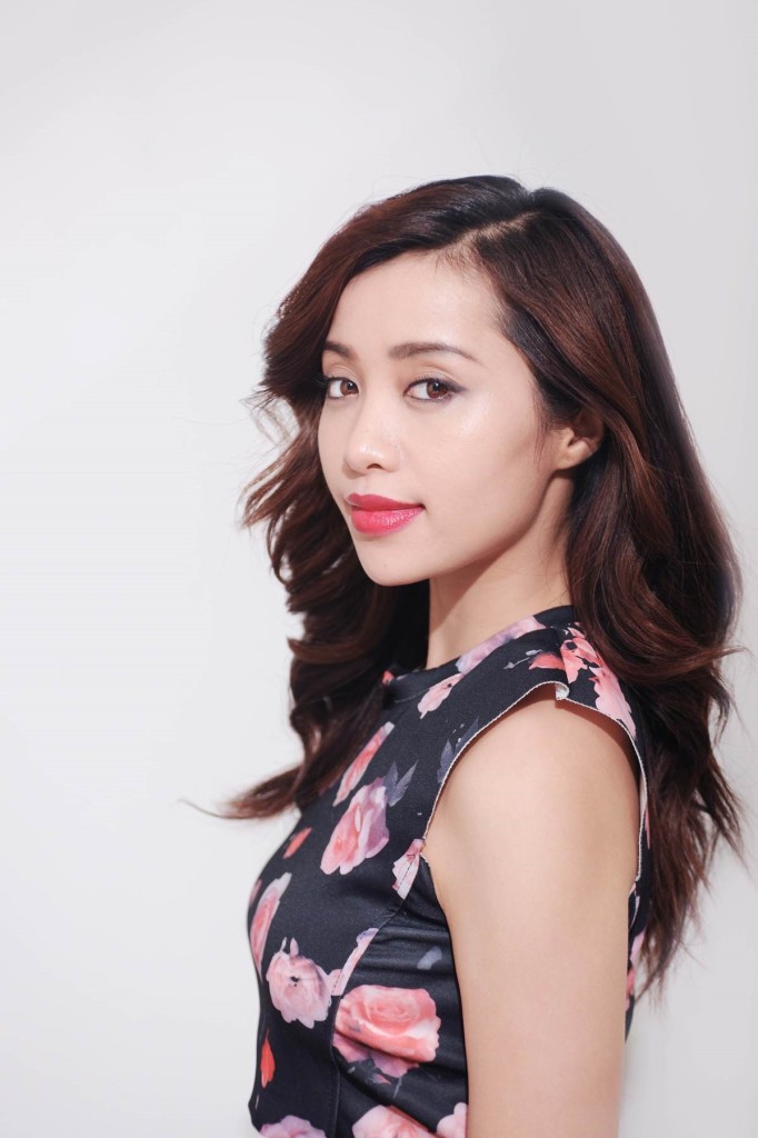 Michelle Phan one of the BEST BEAUTY BLOGGERS AND VLOGGERS