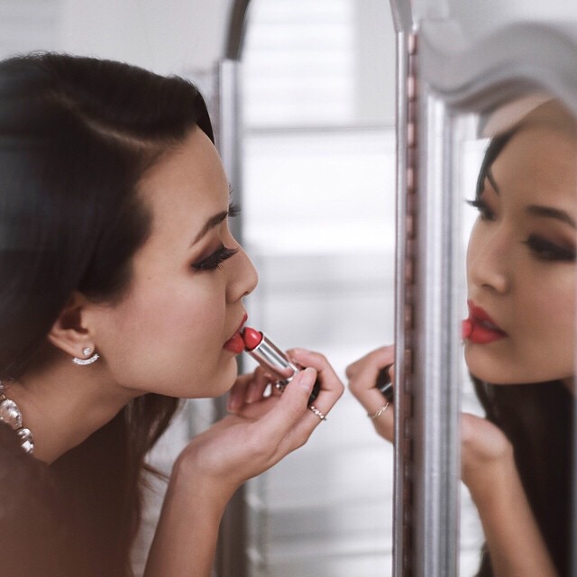 Asian beauty blogger