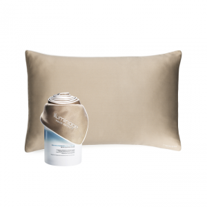 Iluminage pillow