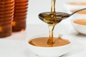 honey for FALL ALLErGY NATURAL REMEMDIES