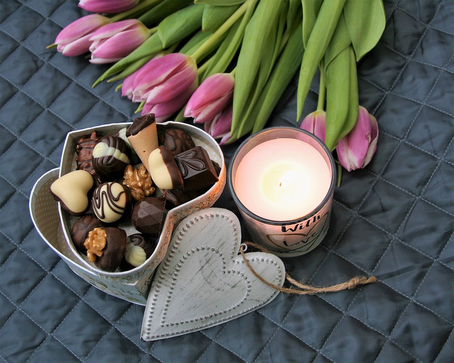 chocolates, candles, and flowers for LAST MINUTE VALENTINE'S DAY GIFT