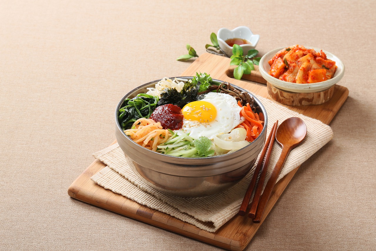 EASY AND SIMPLE KOREAN MEALS